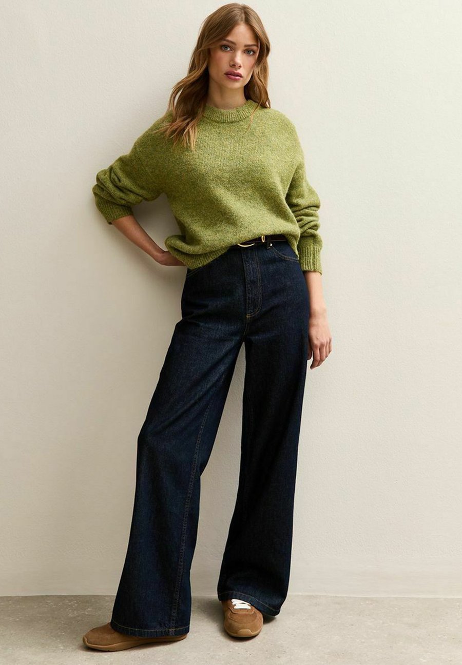 Джемпер New Look CREW NECK OVERSIZED TEXTURED, Green
Джемпер New Look CREW NECK OVERSIZED TEXTURED, Green