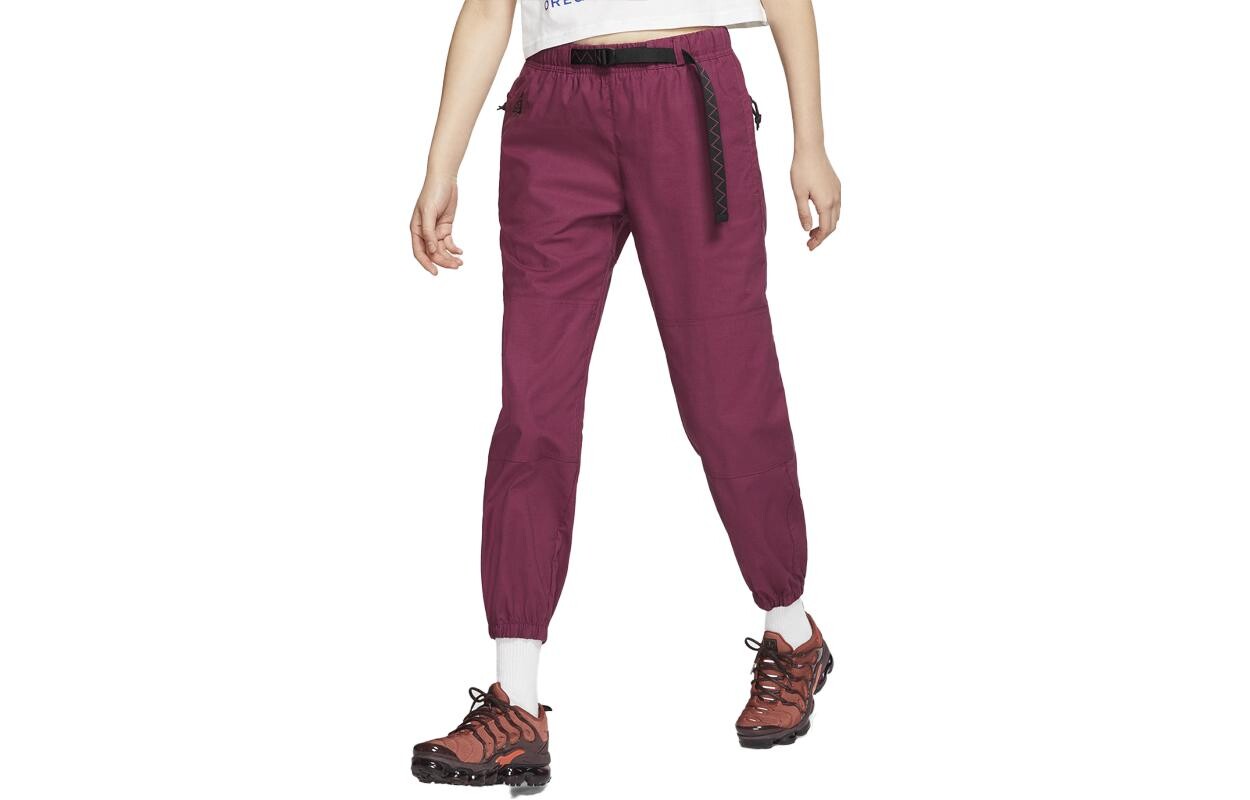 Трикотажные спортивные штаны женские бордовые Nike
Трикотажные спортивные штаны женские бордовые Nike