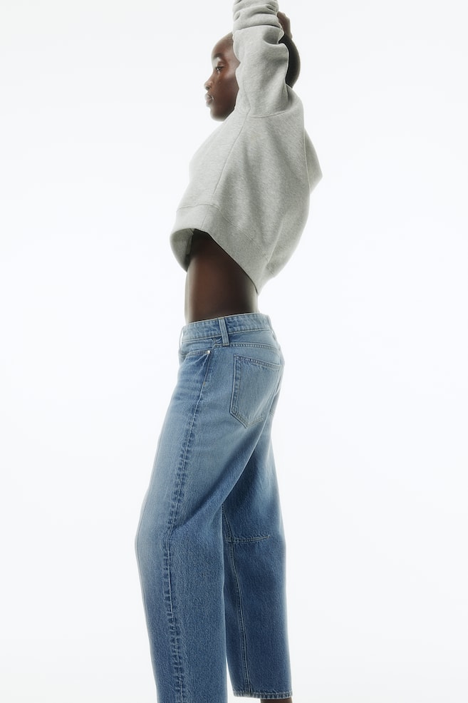 Джинсы Super barrel regular H&M, голубой
Джинсы Super barrel regular H&M, голубой