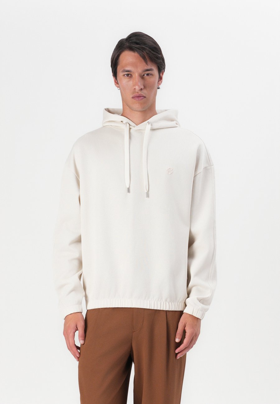 Толстовка BOSS STEVENS, Open White/White
Толстовка BOSS STEVENS, Open White/White