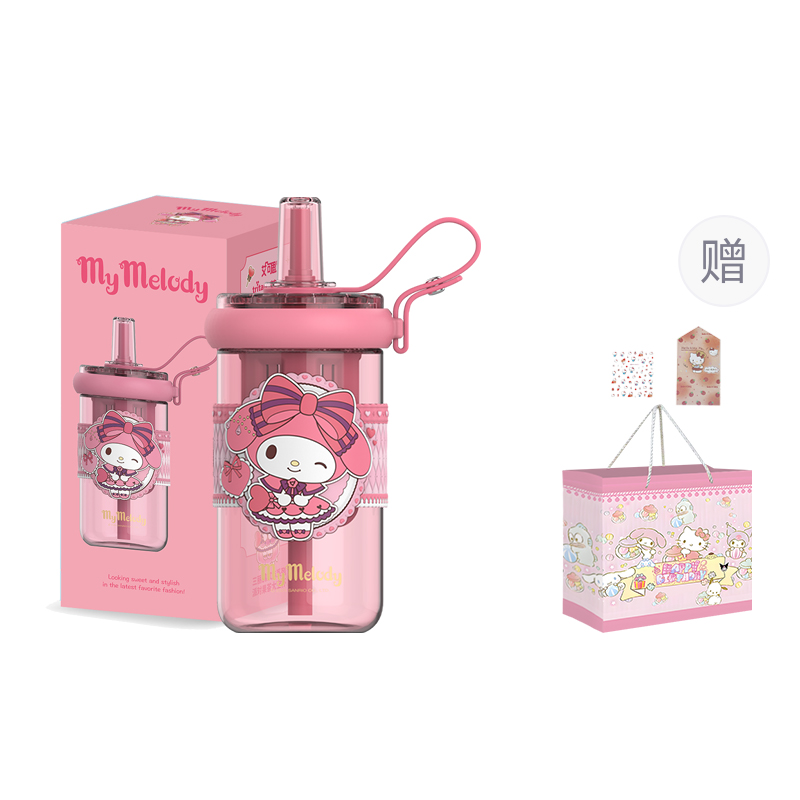 Sanrio Хелло Китти, коллаборация, Куро Ми, Синнаморолл, коллекция, пластиковый стакан с трубочкой 660 мл
Sanrio Хелло Китти, коллаборация, Куро Ми, Синнаморолл, коллекция, пластиковый стакан с трубочкой 660 мл