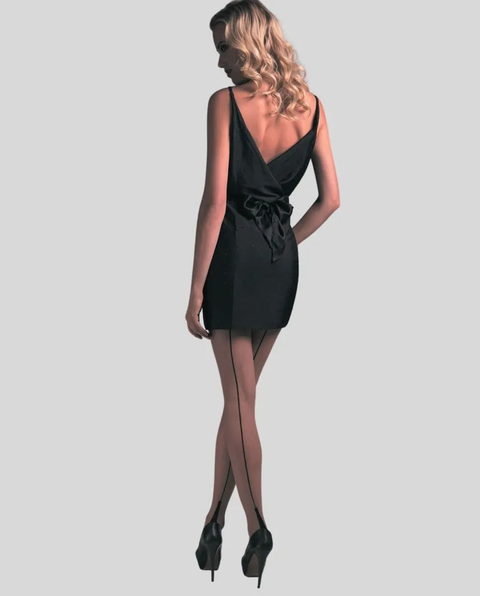 Женские колготки Лувр с пирамидальной пяткой и задним швом 15 ден Platino, бежевый
Женские колготки Лувр с пирамидальной пяткой и задним швом 15 ден Platino, бежевый