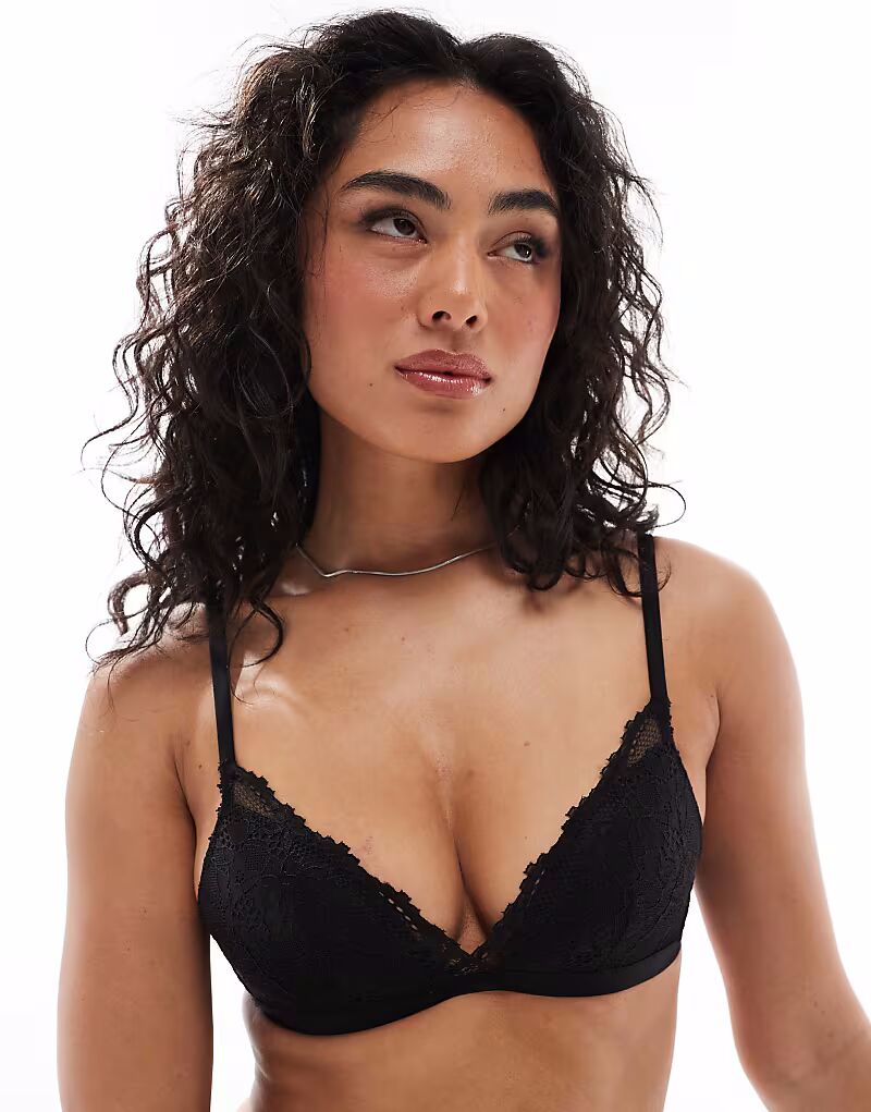 Бюстгальтер Cotton On daily с фиксированной чашкой, без косточек, черного цвета Cotton:On
Бюстгальтер Cotton On daily с фиксированной чашкой, без косточек, черного цвета Cotton:On