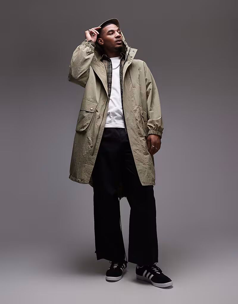 Легкая куртка-парка Topman из рипстопа цвета хаки
Легкая куртка-парка Topman из рипстопа цвета хаки