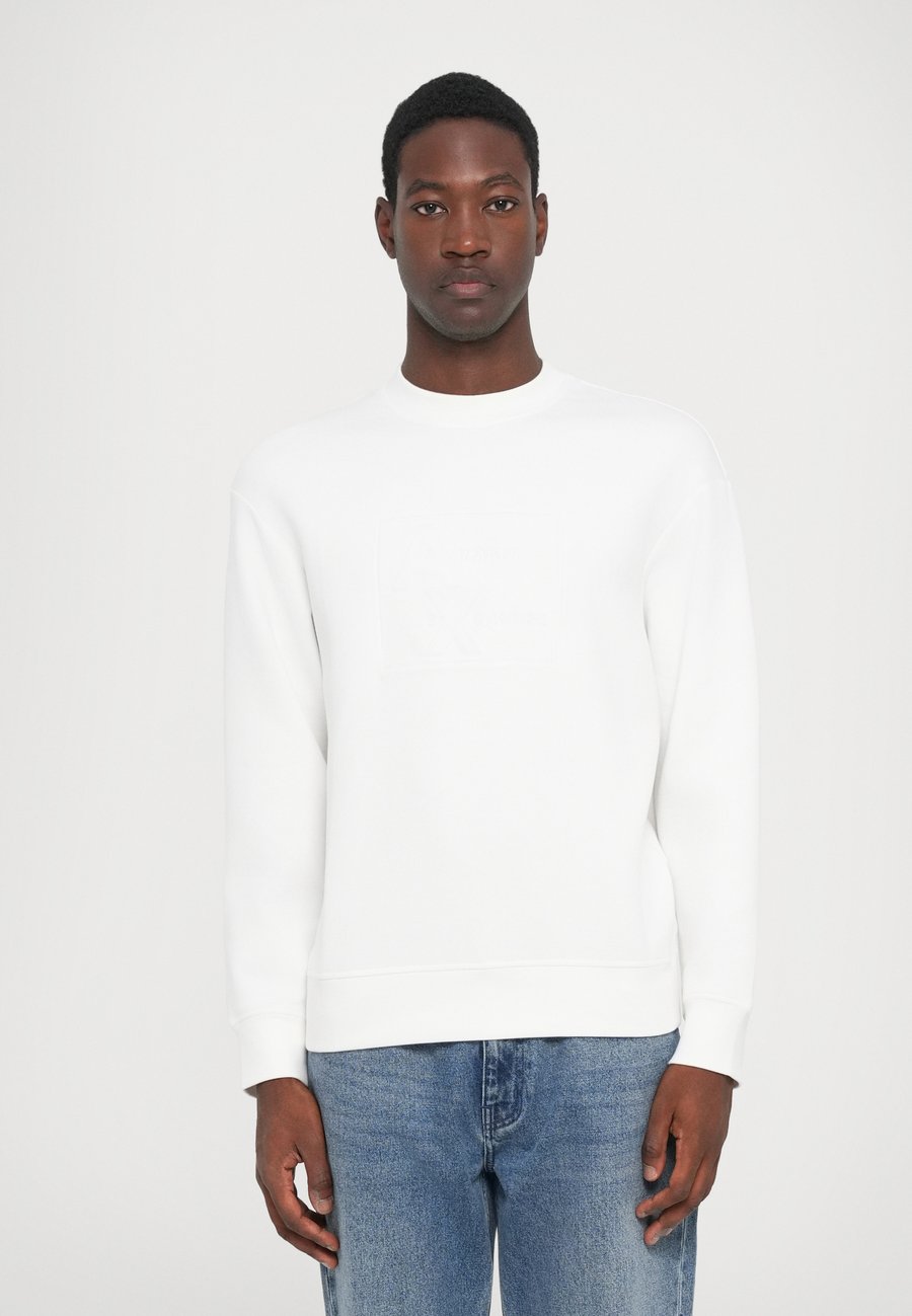 Толстовка Armani Exchange Sweatshirt, Off White/Off-White
Толстовка Armani Exchange Sweatshirt, Off White/Off-White