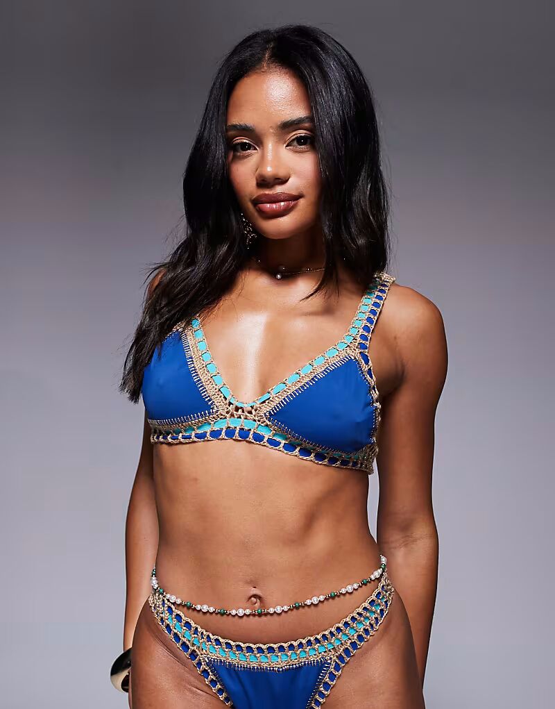 Верх бикини Moda Minx с отделкой крючком, темно-синего цвета
Верх бикини Moda Minx с отделкой крючком, темно-синего цвета