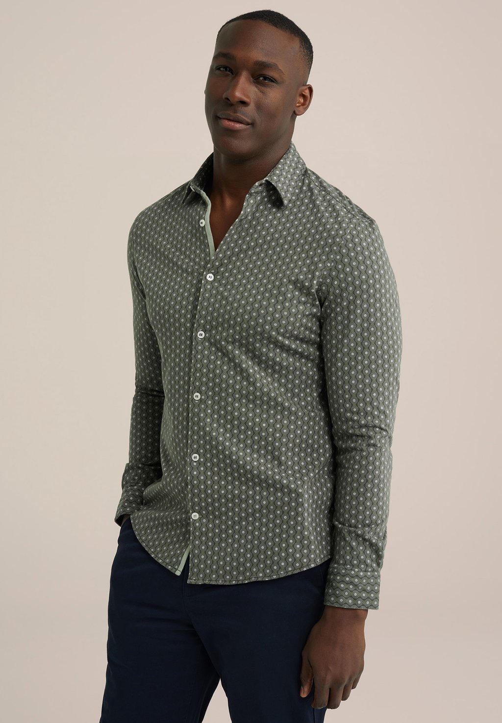 Рубашка WE Fashion, темно-зеленый
Рубашка WE Fashion, темно-зеленый