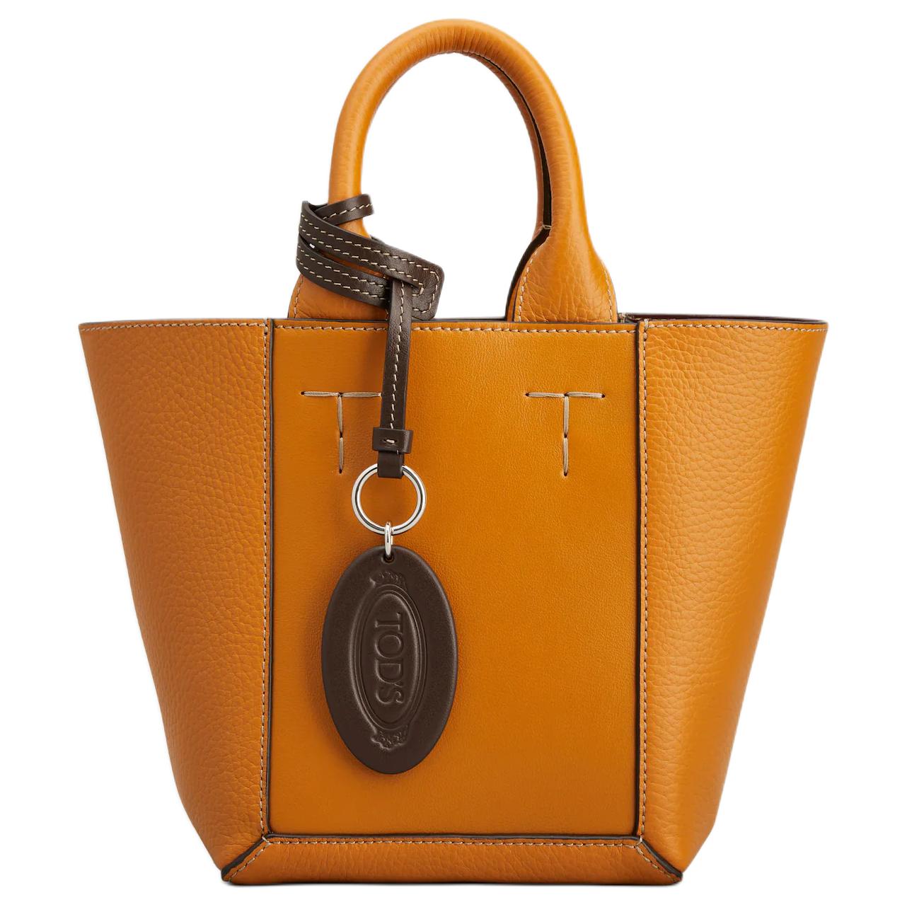 Сумка-тоут с панелями и подвеской с логотипом TOD'S
Сумка-тоут с панелями и подвеской с логотипом TOD'S