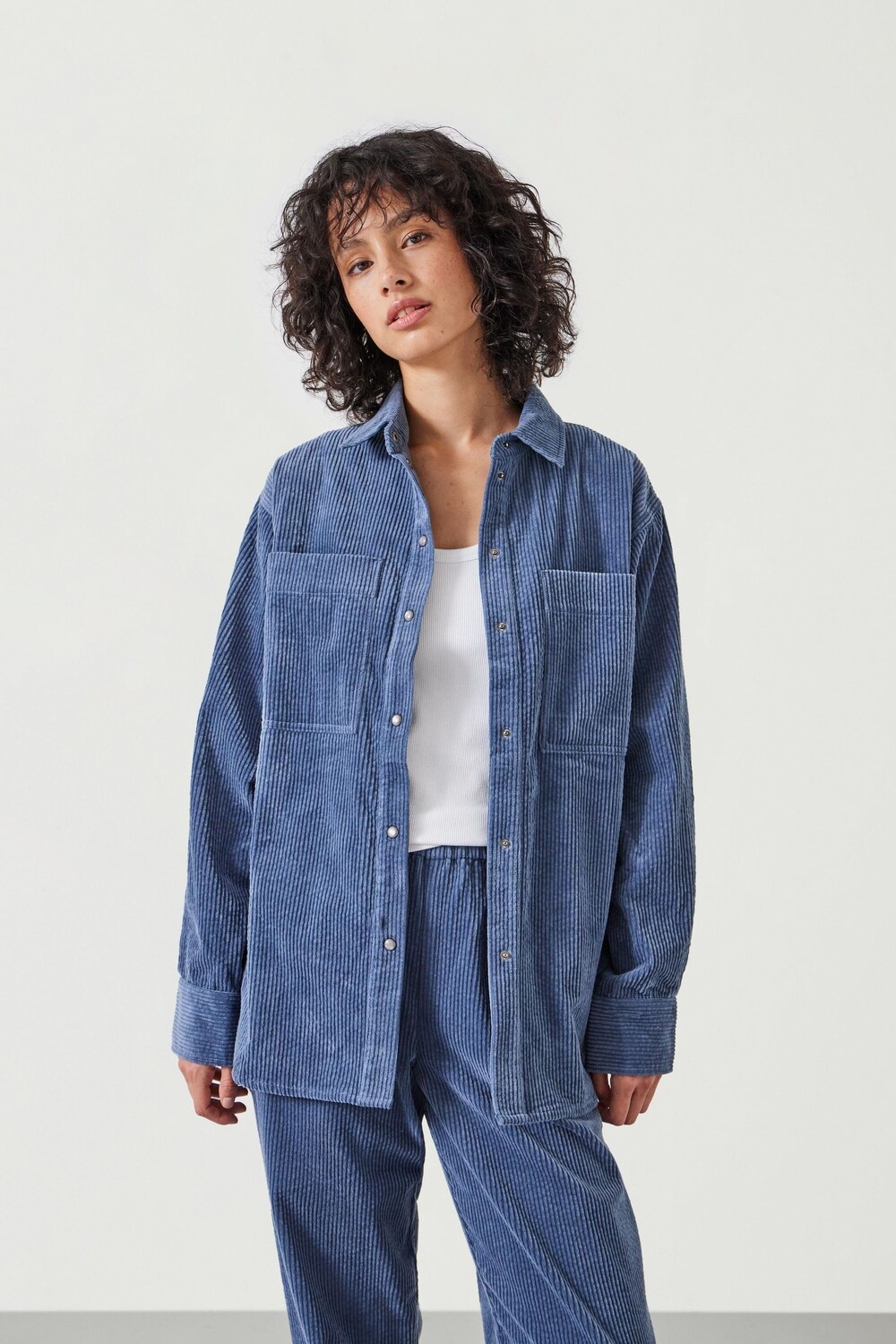 Рубашка свободного покроя cleo cord Hush, синий
Рубашка свободного покроя cleo cord Hush, синий