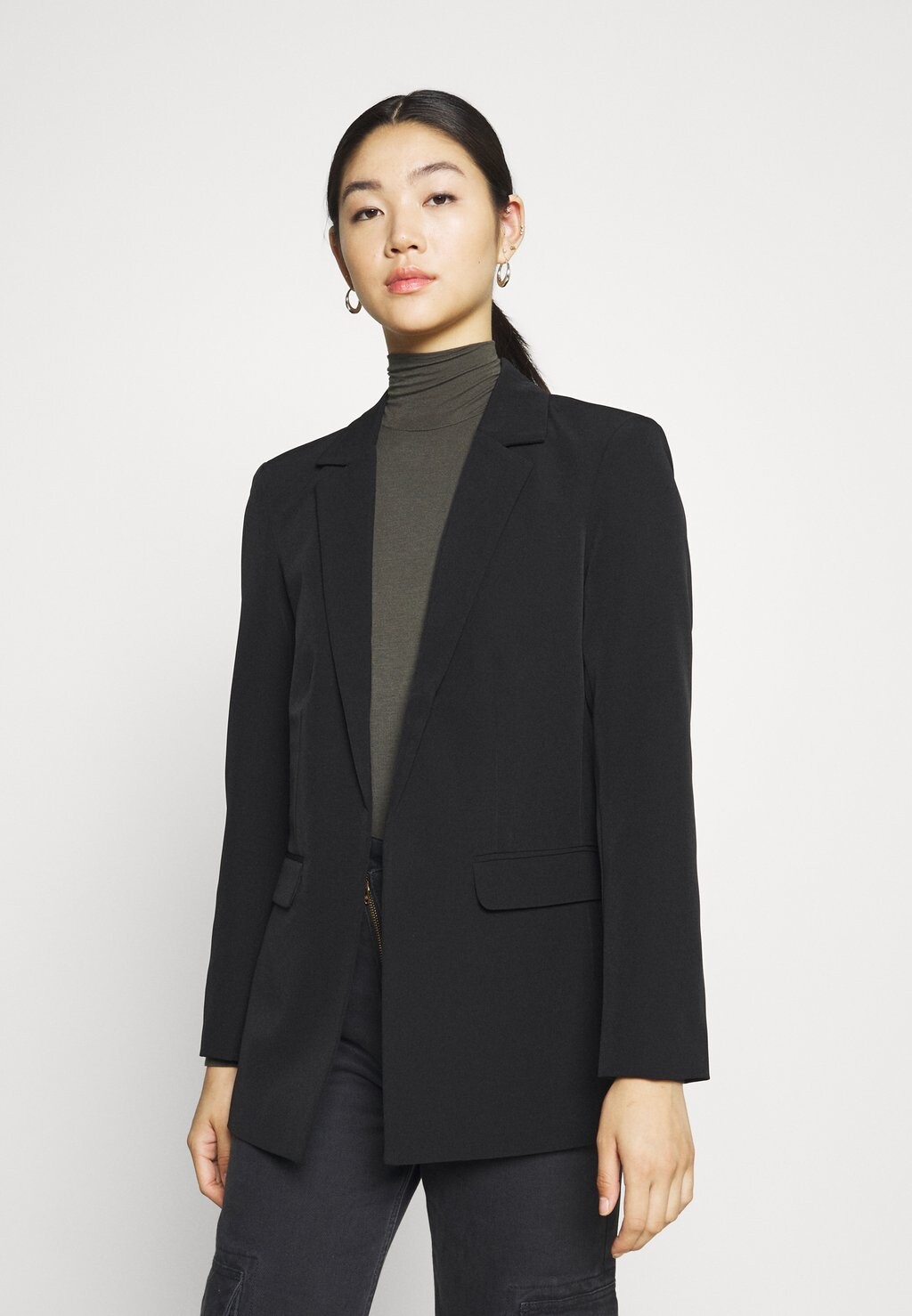 Короткое пальто Pieces, черный
Короткое пальто Pieces, черный