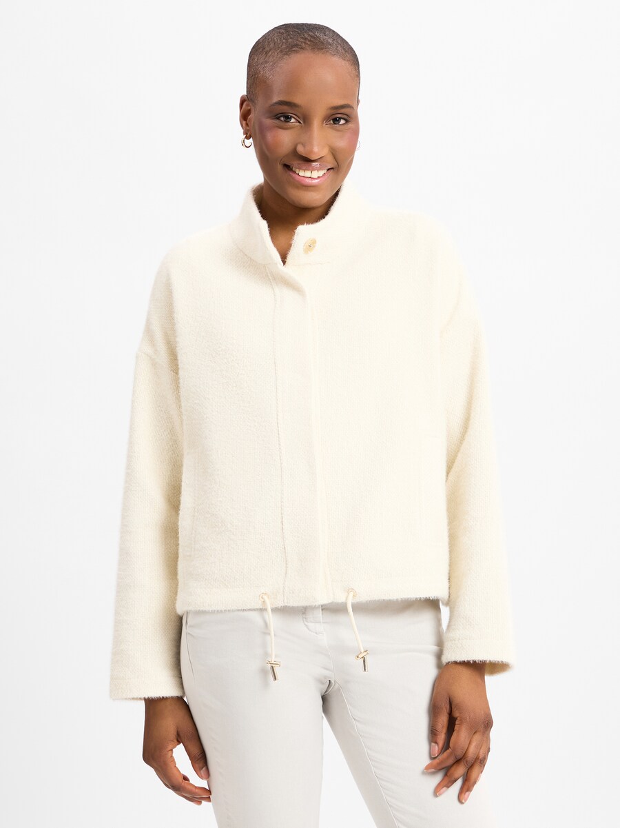 Межсезонная куртка RINO & PELLE Levin, цвет Chamois
Межсезонная куртка RINO & PELLE Levin, цвет Chamois