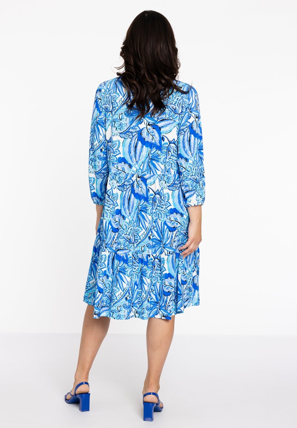 Дневное платье RUFFLE DETAIL Yoek, синий
Дневное платье RUFFLE DETAIL Yoek, синий