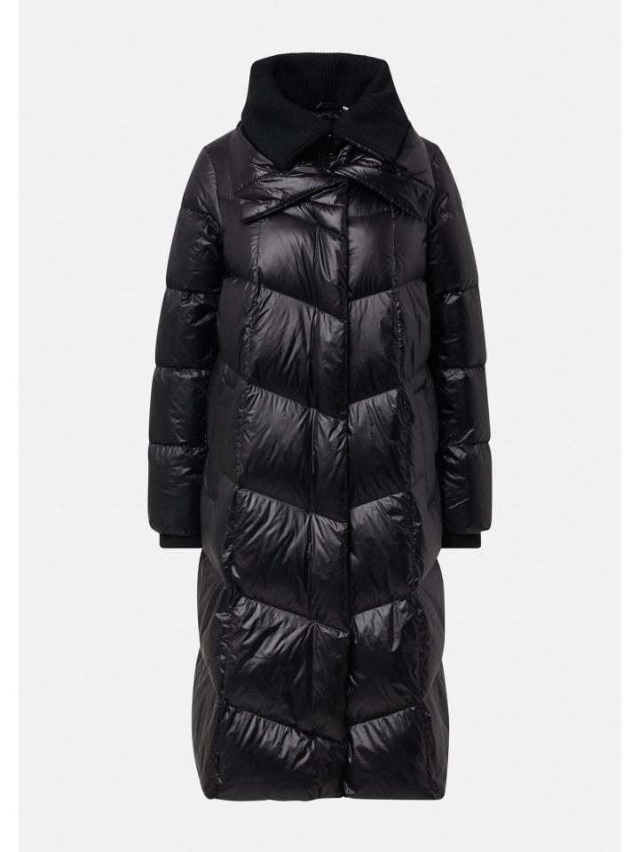 Пальто в цвете 9999_черный comma
Пальто в цвете 9999_черный comma