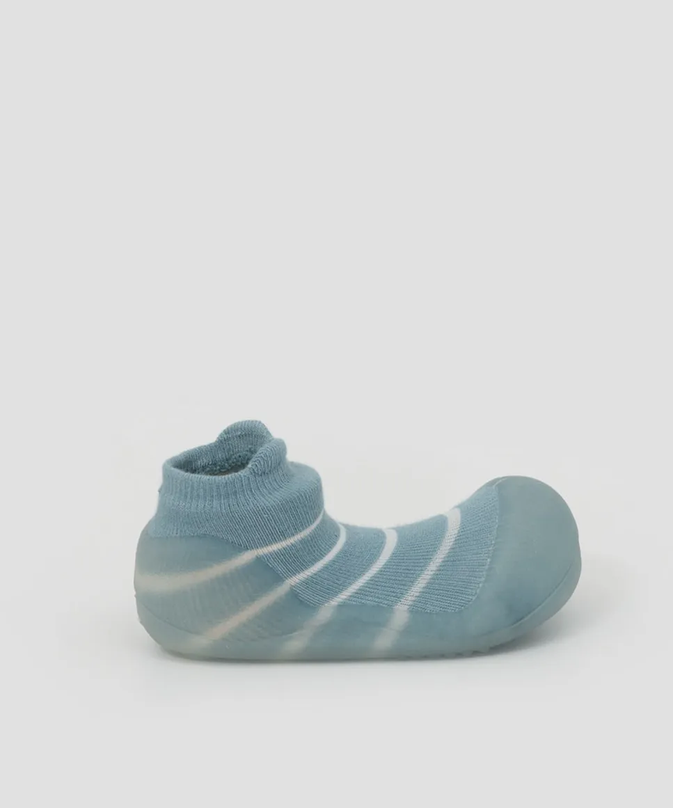 Бамбуковые и хлопковые пинетки для малыша в синем цвете с белыми полосками Attipas, синий/белый
Бамбуковые и хлопковые пинетки для малыша в синем цвете с белыми полосками Attipas, синий/белый