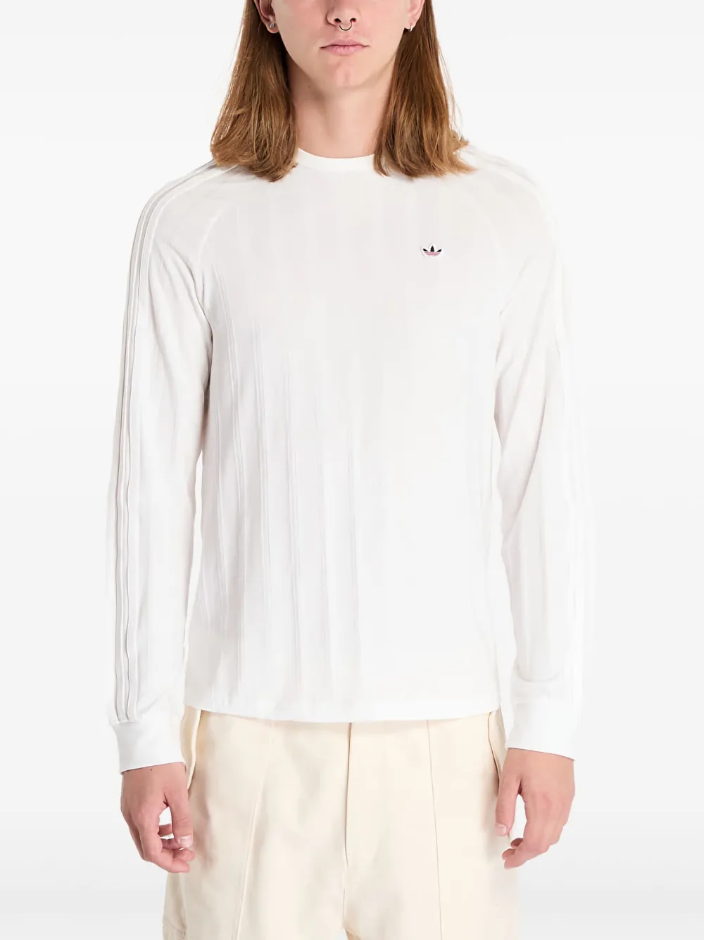 Футболка в рубчик из коллаборации с CLOT by Edison Chen adidas, белый
Футболка в рубчик из коллаборации с CLOT by Edison Chen adidas, белый