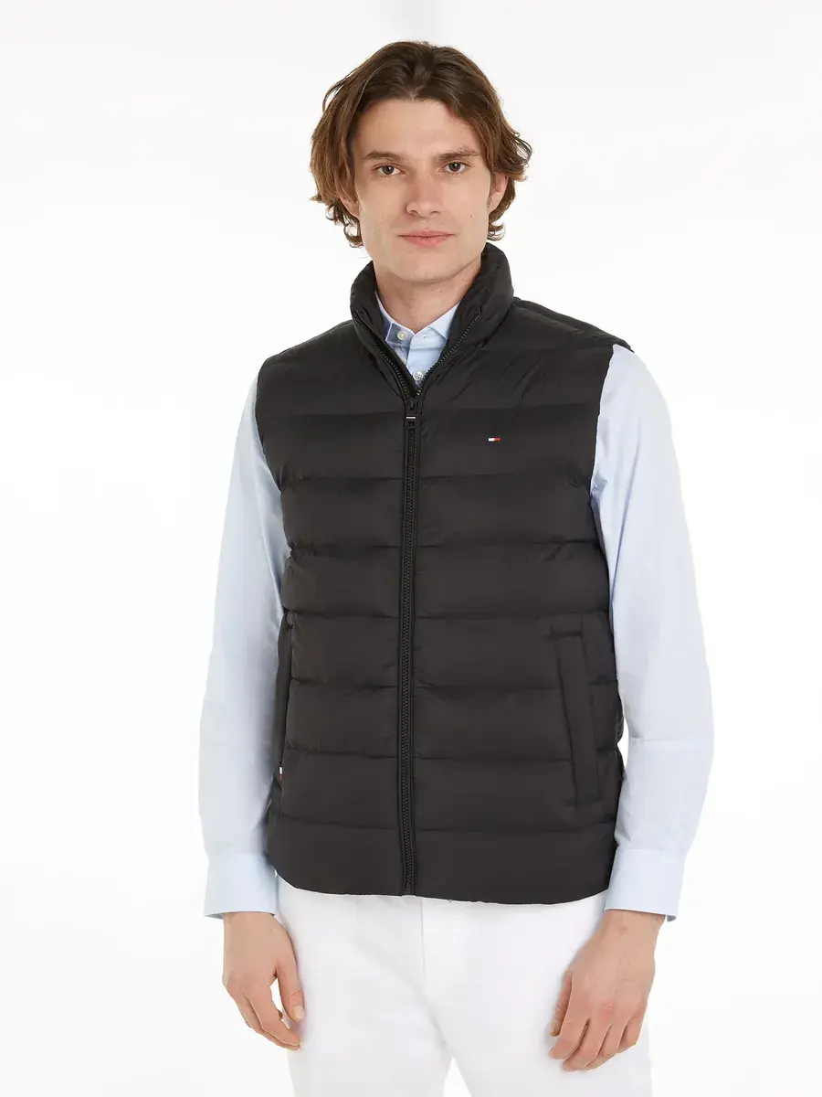 Стеганый жилет Tommy Hilfiger "MID WIGHT VEST", черный
Стеганый жилет Tommy Hilfiger "MID WIGHT VEST", черный