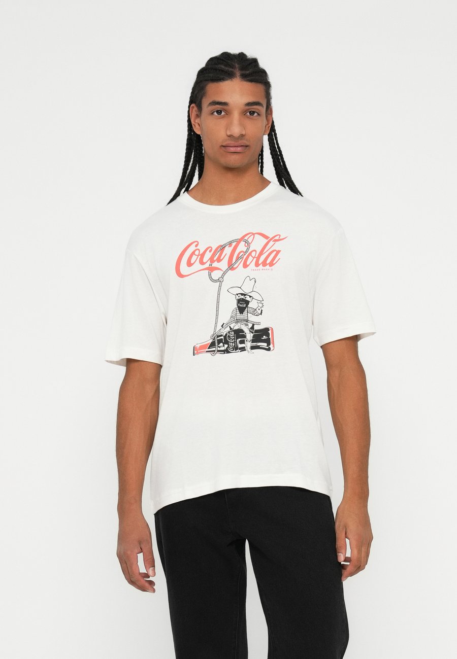 Футболка Only & Sons ONSCOLA TEE, Gardenia/Off-White
Футболка Only & Sons ONSCOLA TEE, Gardenia/Off-White