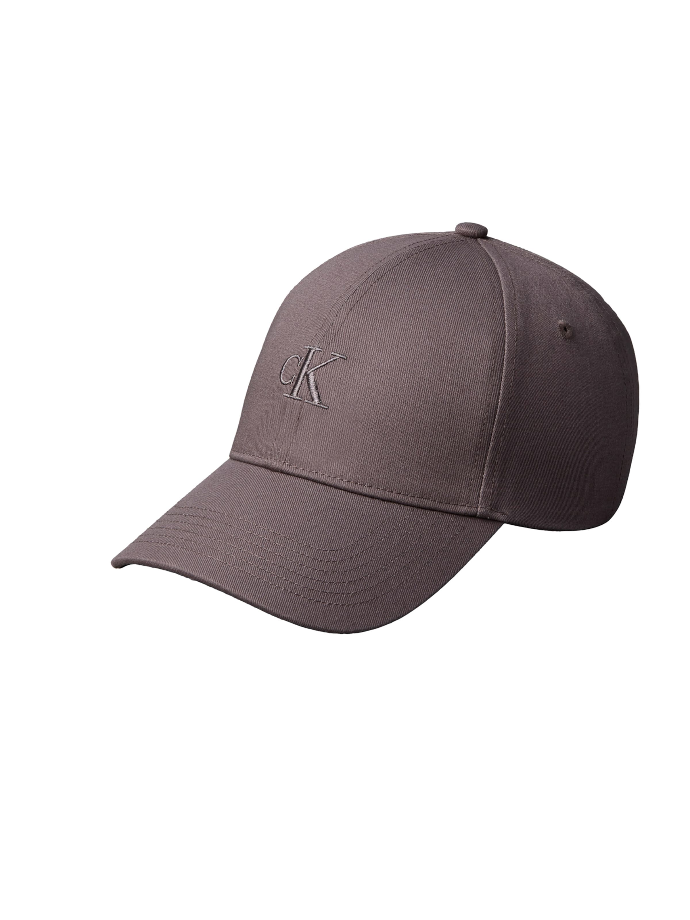 Calvin Klein Кепка в цвете Muddy
Calvin Klein Кепка в цвете Muddy