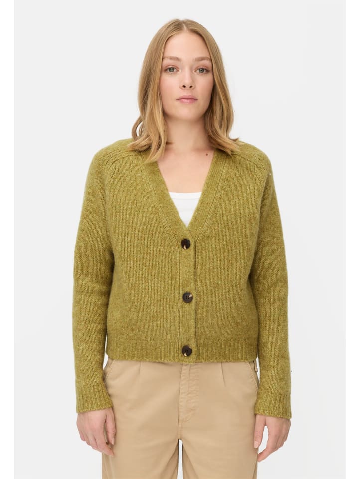 Кардиган с рукавами реглан и застежкой на пуговицы оливкового цвета Camel Active
Кардиган с рукавами реглан и застежкой на пуговицы оливкового цвета Camel Active