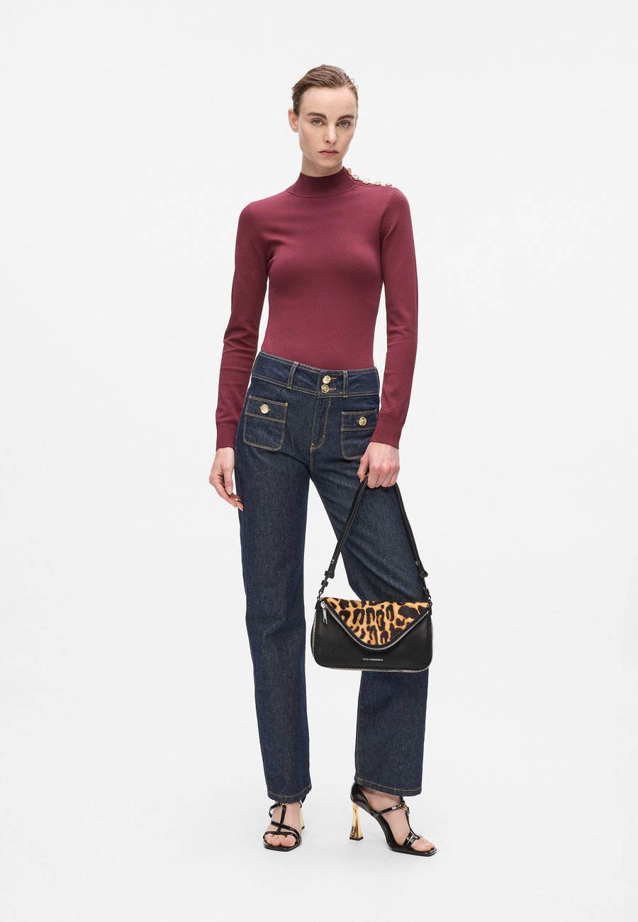 Сумка кросс-боди KARL LAGERFELD HARDWARE SHOULDERBAG, Black/Multi-Coloured
Сумка кросс-боди KARL LAGERFELD HARDWARE SHOULDERBAG, Black/Multi-Coloured
