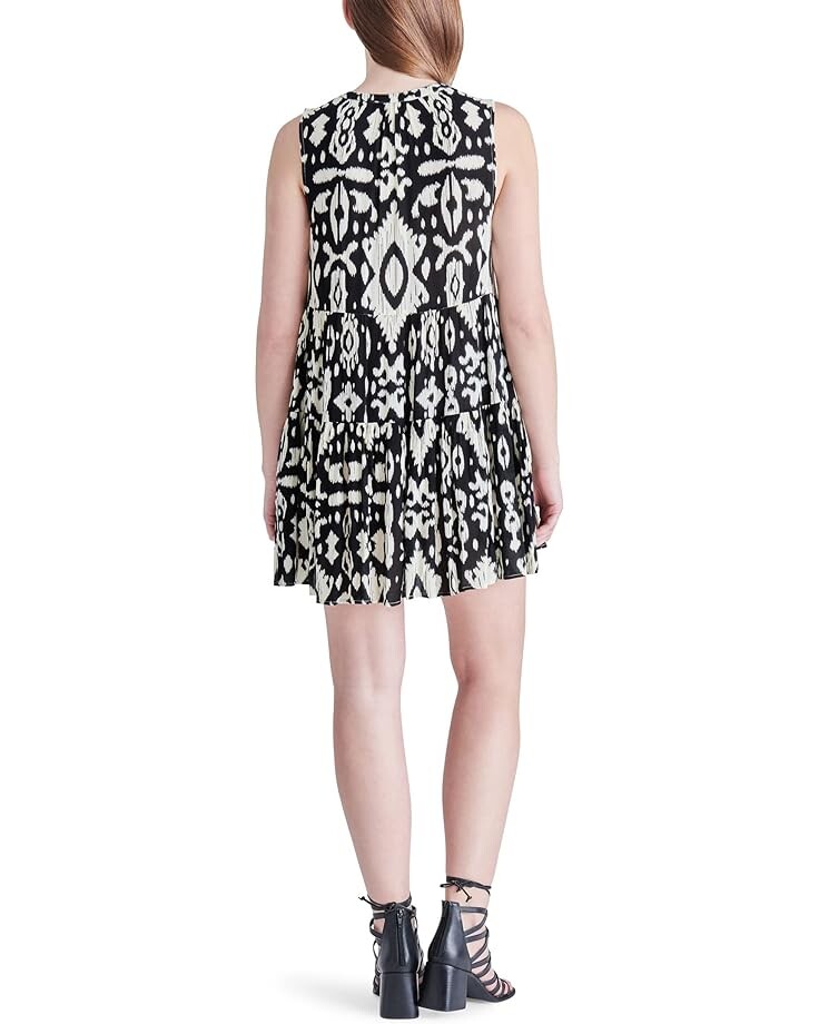 Платье Steve Madden Tropical Breeze Dress, цвет Black/Ivory
Платье Steve Madden Tropical Breeze Dress, цвет Black/Ivory