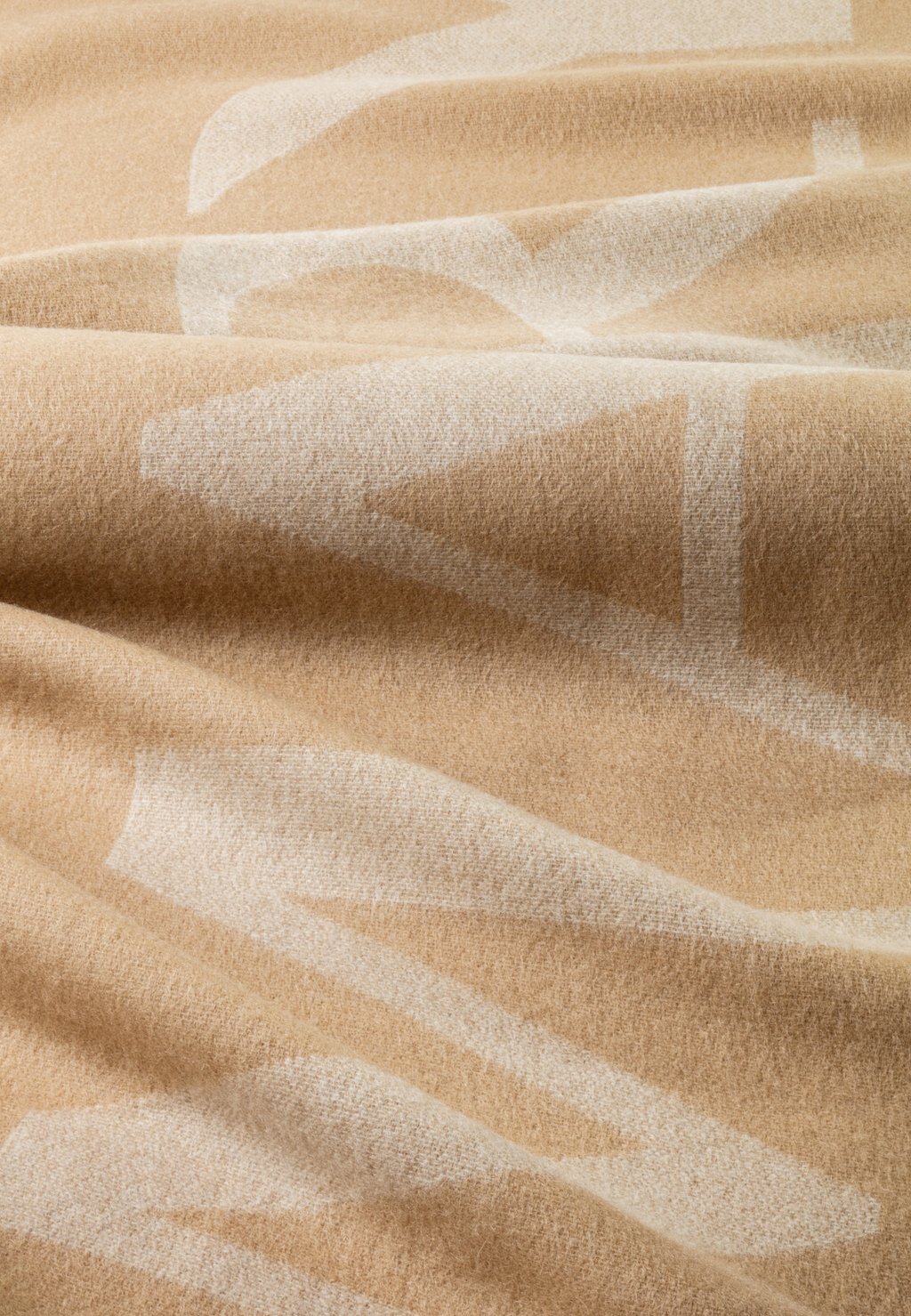 Шарф SIGNATURE Hey Marly, светло-коричневый
Шарф SIGNATURE Hey Marly, светло-коричневый