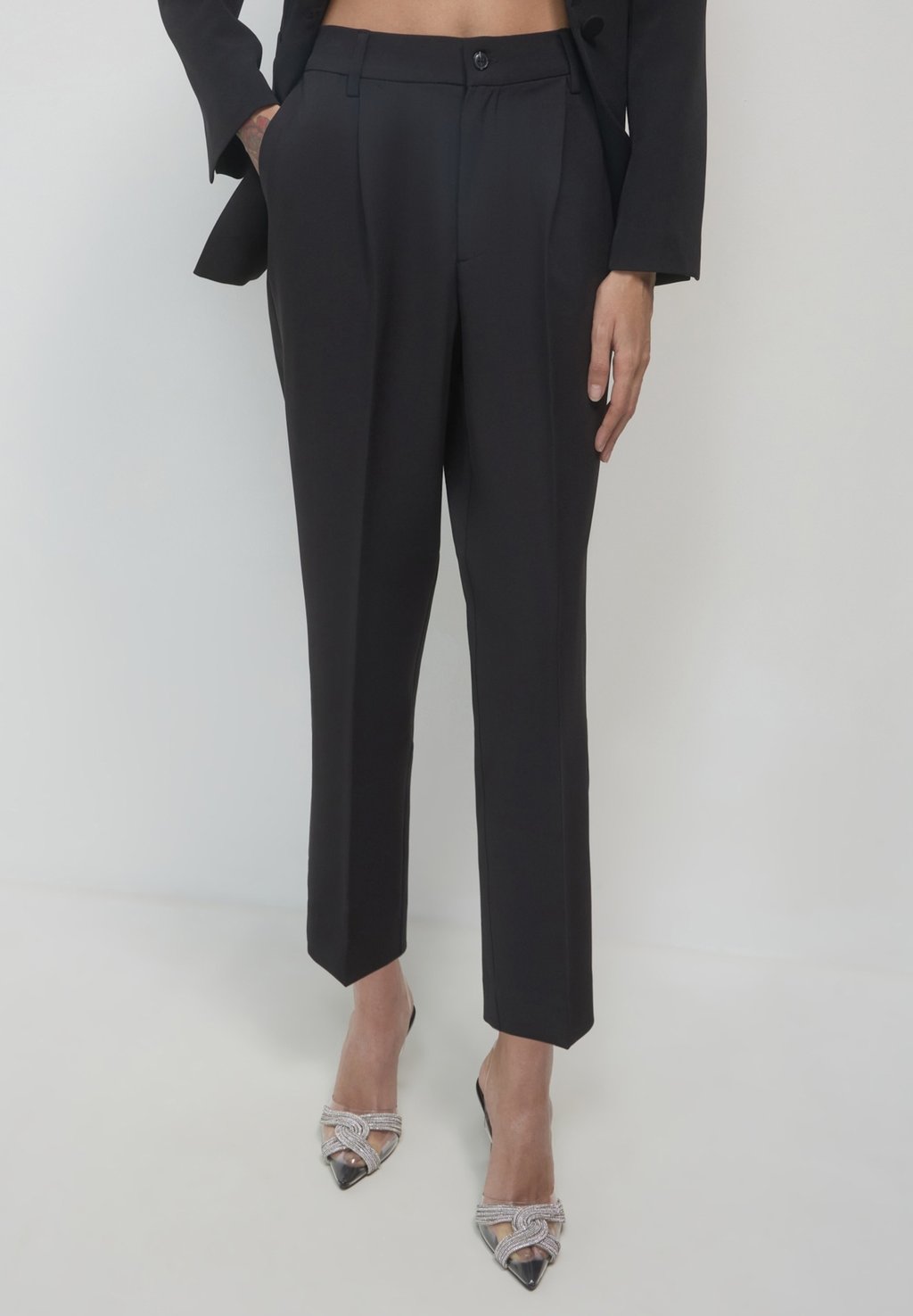 Брюки TINTA UNITA Calliope, черный
Брюки TINTA UNITA Calliope, черный