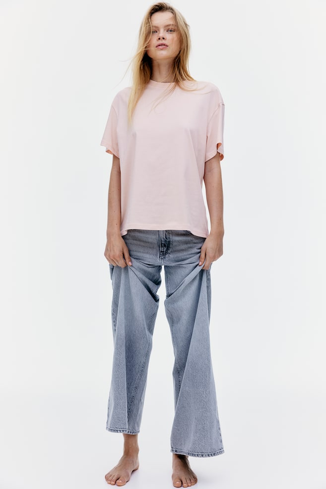 Футболка оверсайз H&M, розовый
Футболка оверсайз H&M, розовый