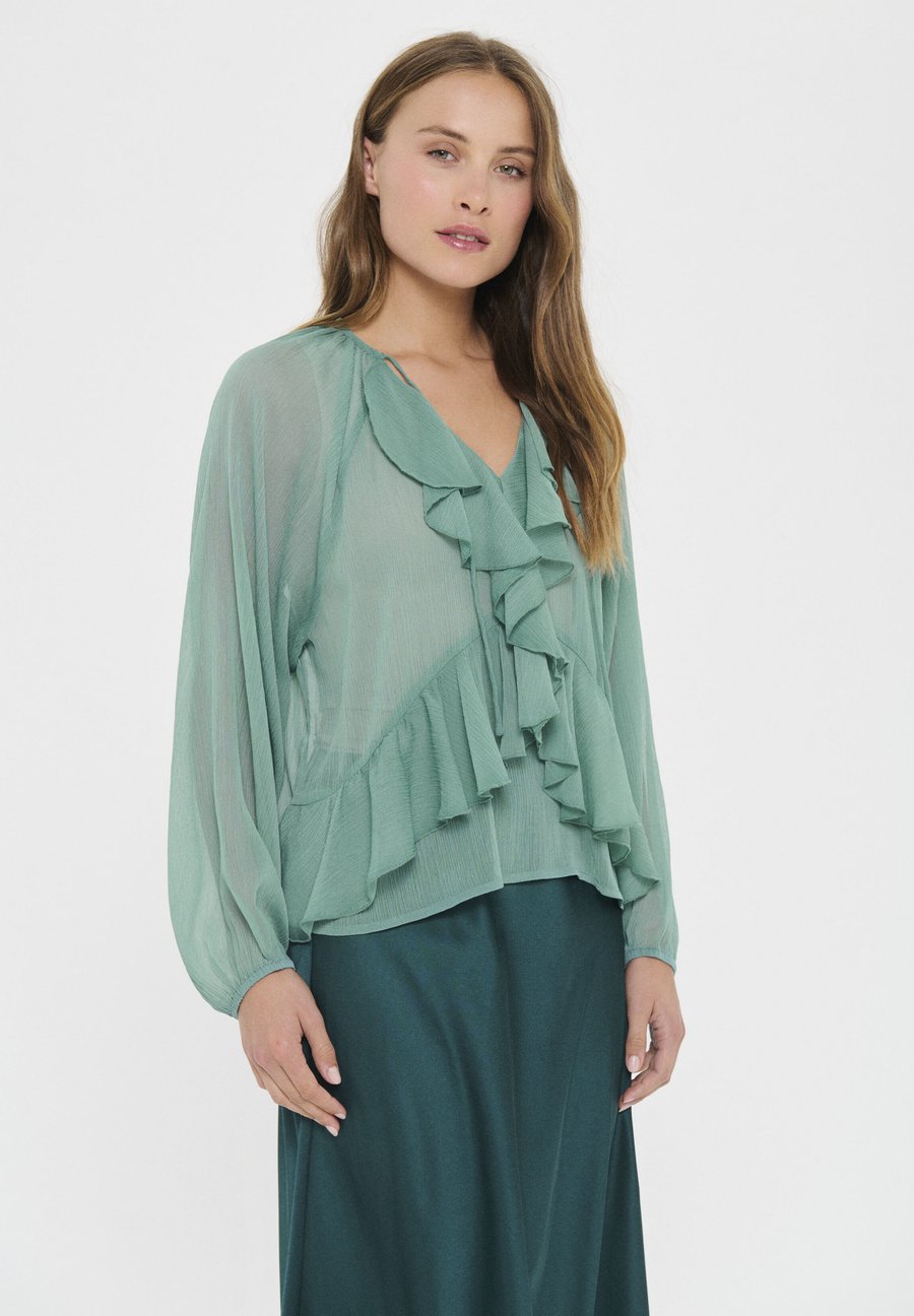 Блуза Saint Tropez JACELYNSZ, Sagebrush Green/Green
Блуза Saint Tropez JACELYNSZ, Sagebrush Green/Green