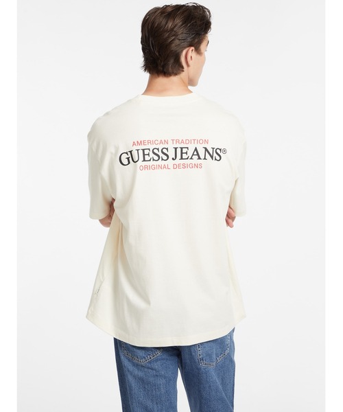 Футболка с коротким рукавом, оверсайз GUESS JEANS, белый
Футболка с коротким рукавом, оверсайз GUESS JEANS, белый