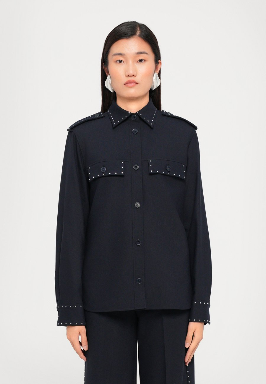 Блуза Zadig & Voltaire TASKAM , Encre/Dark Blue
Блуза Zadig & Voltaire TASKAM , Encre/Dark Blue