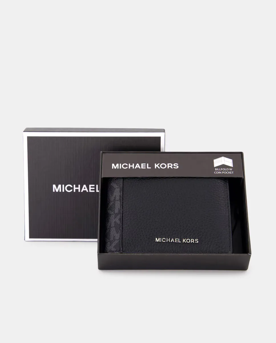 Мужской кошелек Harrison с отделением для монет и логотипом Michael Kors, черный
Мужской кошелек Harrison с отделением для монет и логотипом Michael Kors, черный