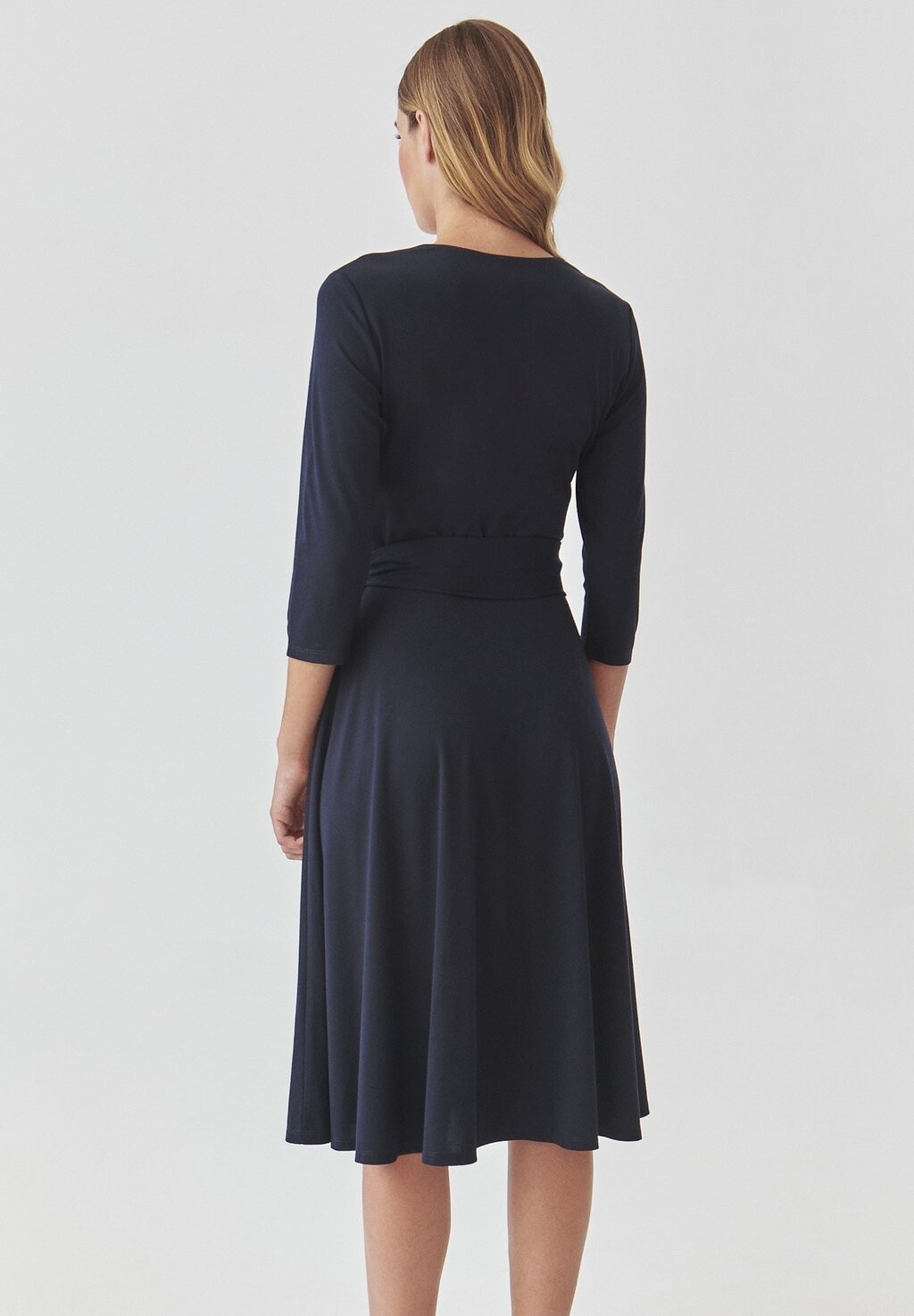 Дневное платье TATUUM, темно-синий
Дневное платье TATUUM, темно-синий