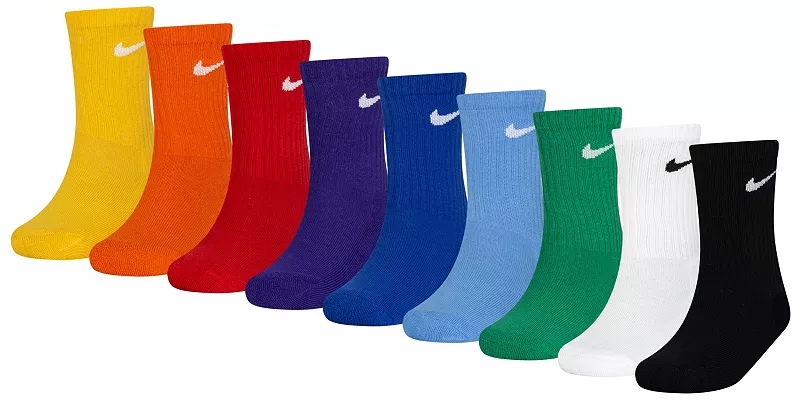 Комплект из 9 праздничные носков Nike Youth в подарочной упаковке, цвет University Gold 
Комплект из 9 праздничные носков Nike Youth в подарочной упаковке, цвет University Gold