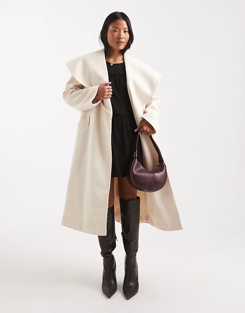 Пальто-халат Miss Selfridge Petite в кремовом цвете
Пальто-халат Miss Selfridge Petite в кремовом цвете