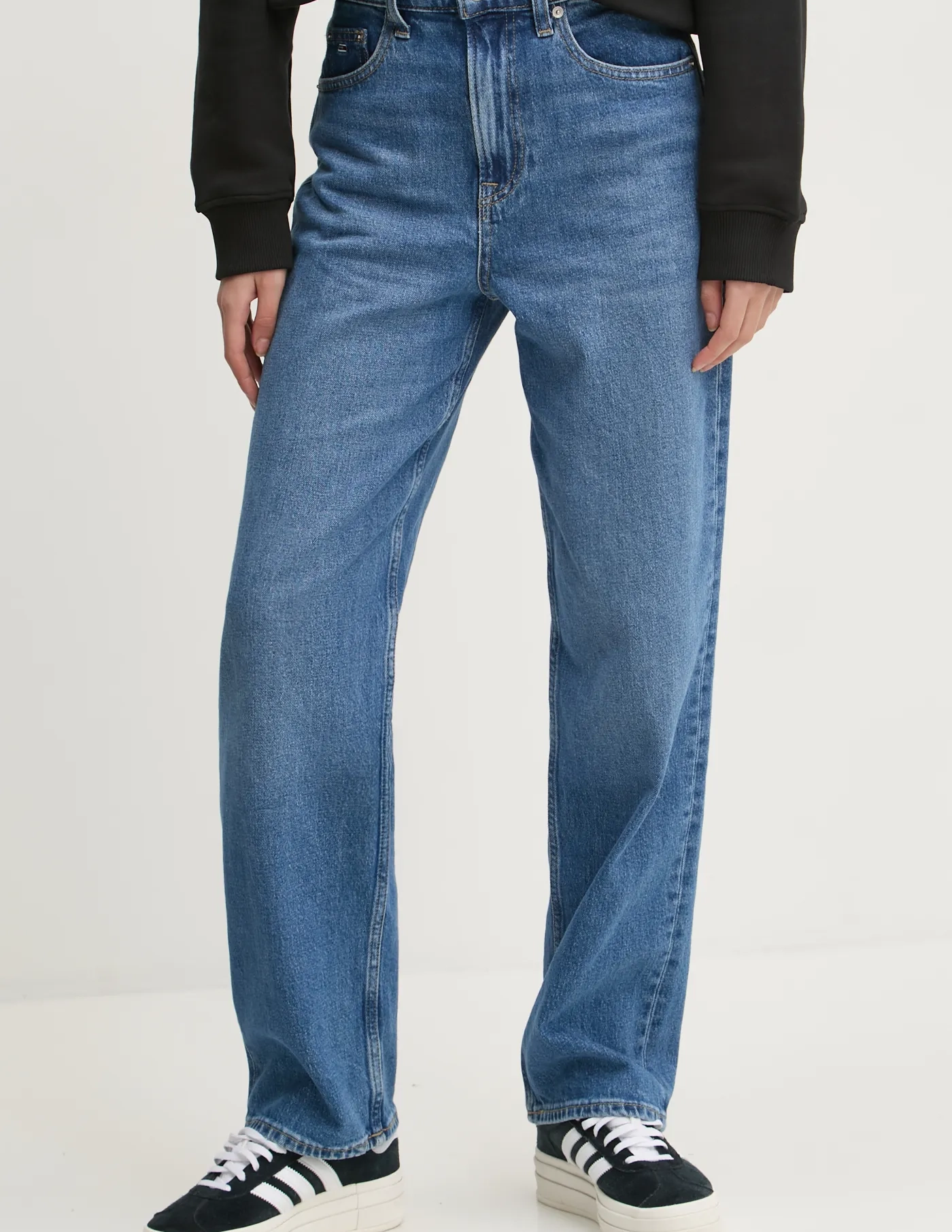 Джинсы Tommy Jeans, синий
Джинсы Tommy Jeans, синий