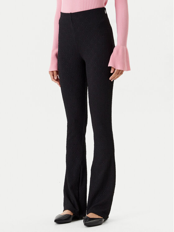 Брюки прямого кроя Naiblu 50542425 Hugo, черный
Брюки прямого кроя Naiblu 50542425 Hugo, черный