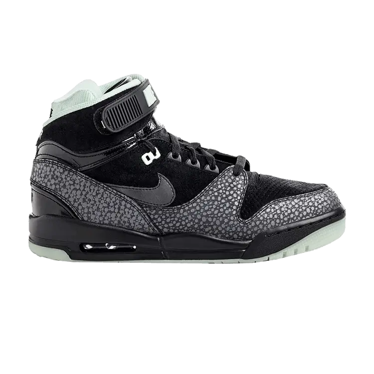 Кроссовки Air Revolution Prm QS 'Loverution Pack', черный
Кроссовки Air Revolution Prm QS 'Loverution Pack', черный