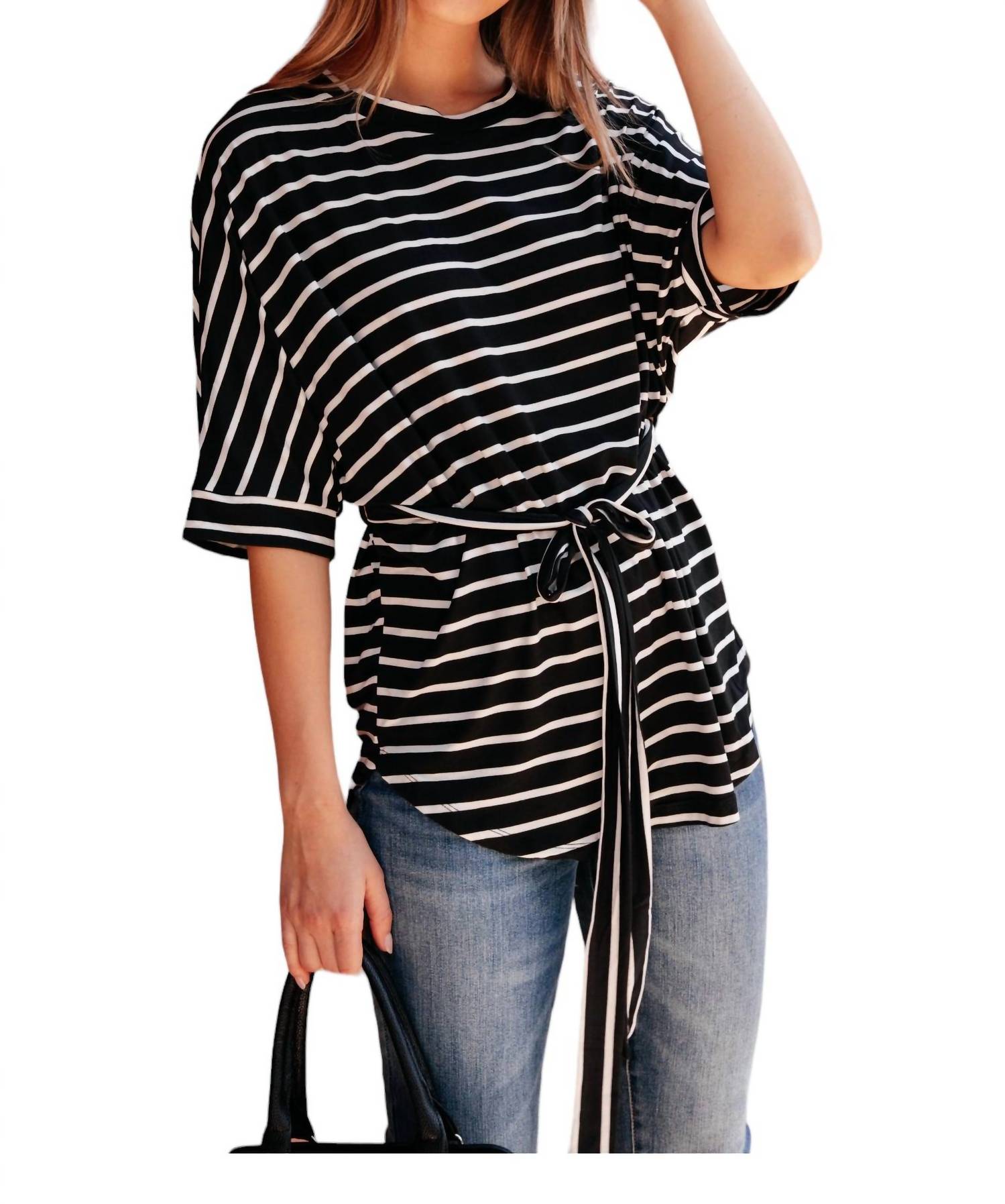 Черная рубашка Tie It On Top Ninexis
Черная рубашка Tie It On Top Ninexis