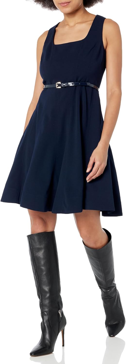 Женское платье Tommy Hilfiger Petite без рукавов со съемным поясом, Sky Captain
Женское платье Tommy Hilfiger Petite без рукавов со съемным поясом, Sky Captain