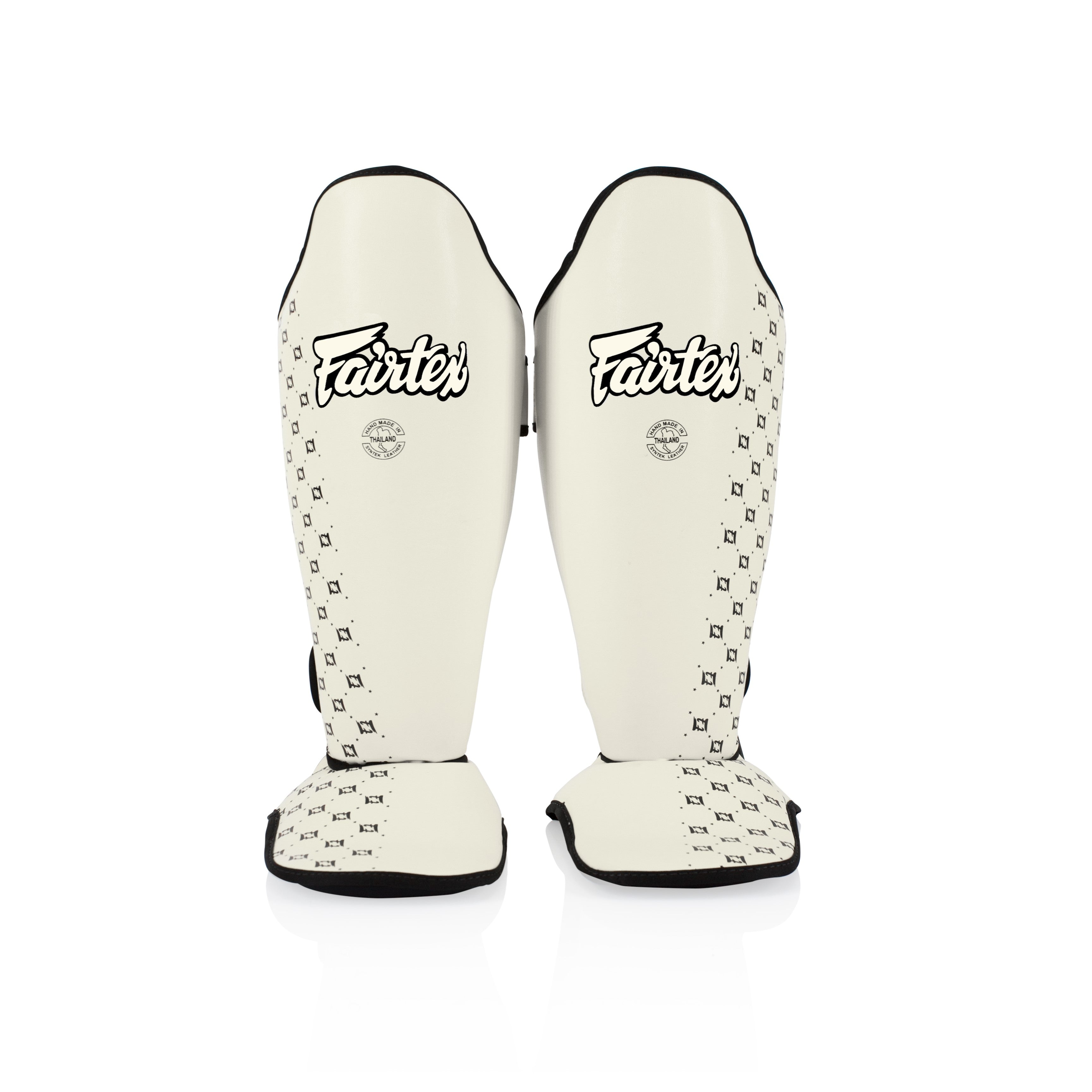 Щитки для голени Fairtex Competition Shin Pads, белый 
Щитки для голени Fairtex Competition Shin Pads, белый