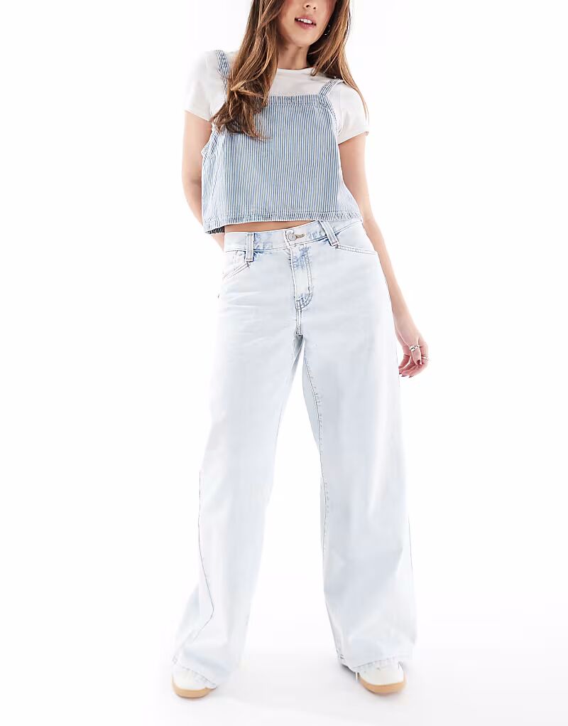 Мешковатые широкие джинсы Levi's '94, выбеленные
Мешковатые широкие джинсы Levi's '94, выбеленные