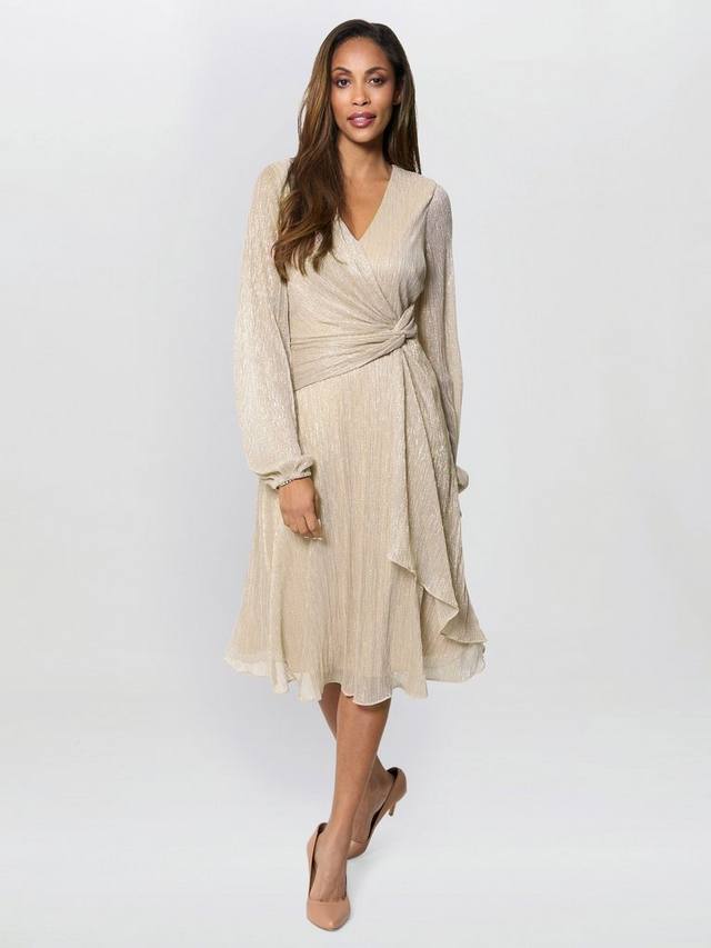 Платье Stevie Gina Bacconi, Light Gold
Платье Stevie Gina Bacconi, Light Gold