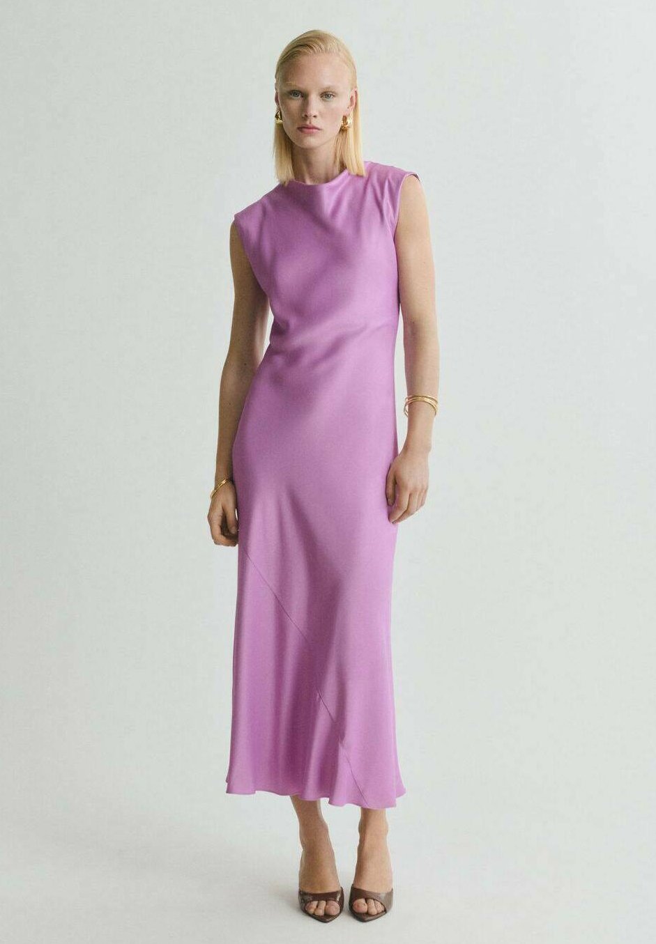 Коктейльное/вечернее платье MIDI Mango, фиолетовый
Коктейльное/вечернее платье MIDI Mango, фиолетовый
