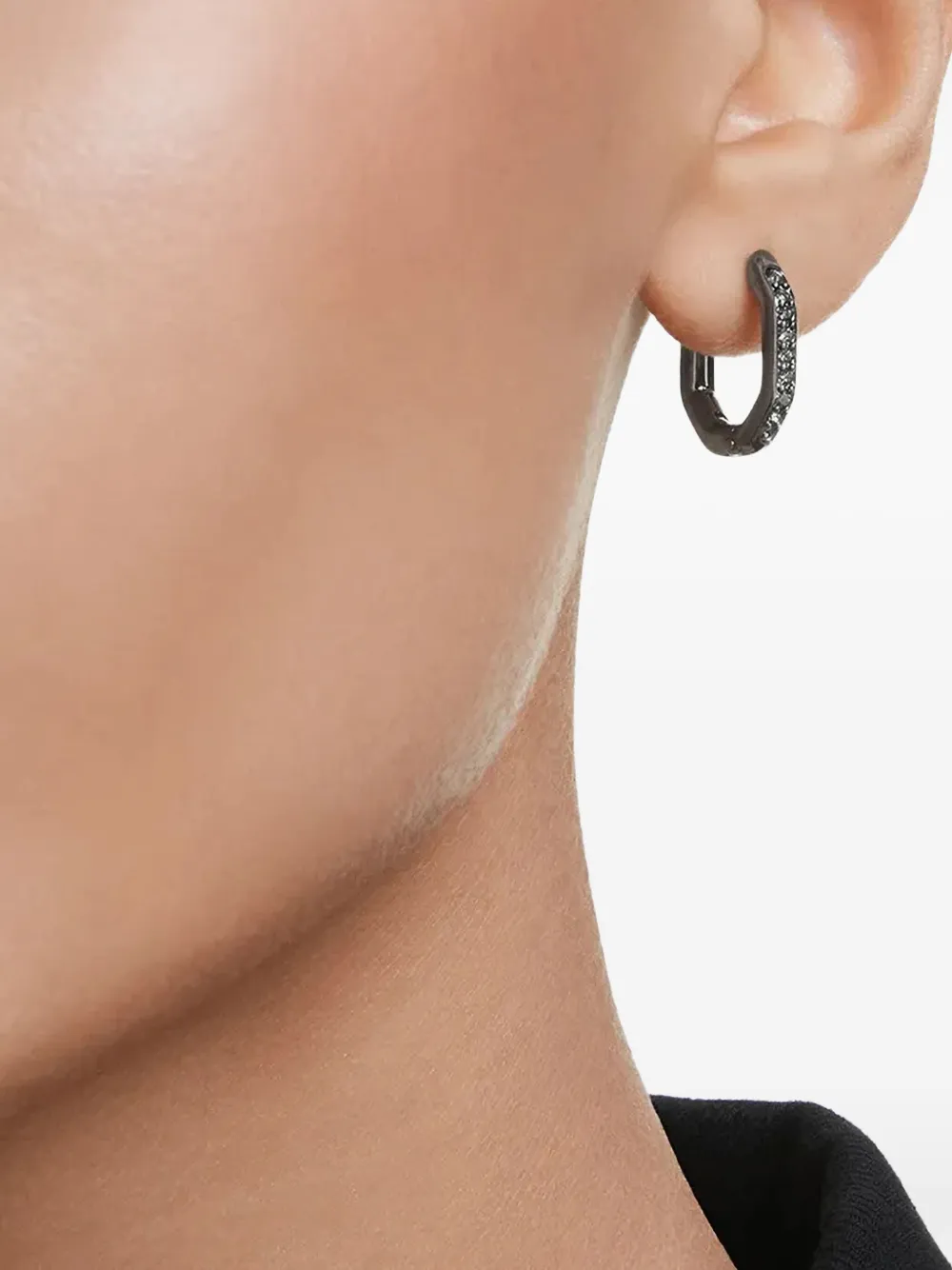 Серьги-кольца Dextera с бриллиантами Swarovski, черный
Серьги-кольца Dextera с бриллиантами Swarovski, черный