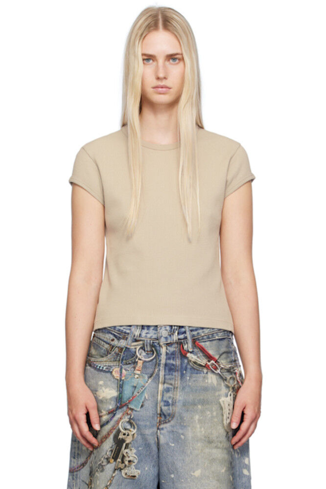 Футболка цвета тауп, окрашенная в готовом виде Acne Studios
Футболка цвета тауп, окрашенная в готовом виде Acne Studios