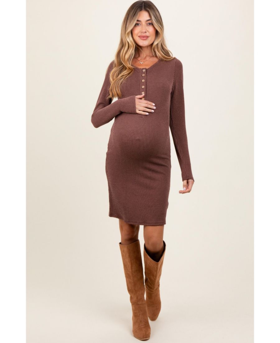 Коричневое ребристое платье для беременных с длинными рукавами и застежкой на половину пуговиц, облегающего силуэта Pinkblush, Brown
Коричневое ребристое платье для беременных с длинными рукавами и застежкой на половину пуговиц, облегающего силуэта Pinkblush, Brown