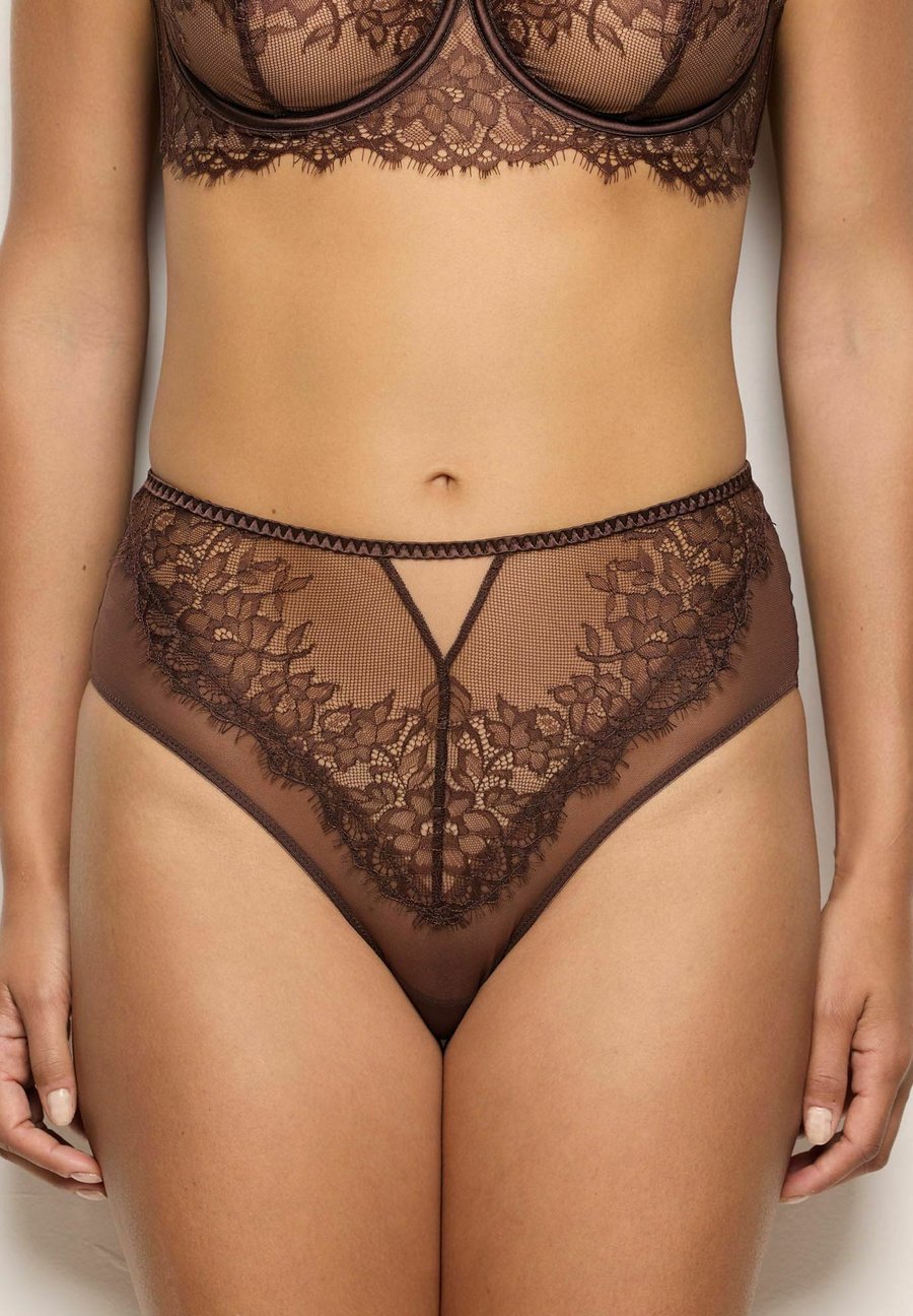 Брифы Yamamay Briefs, Brown Floral/Brown
Брифы Yamamay Briefs, Brown Floral/Brown