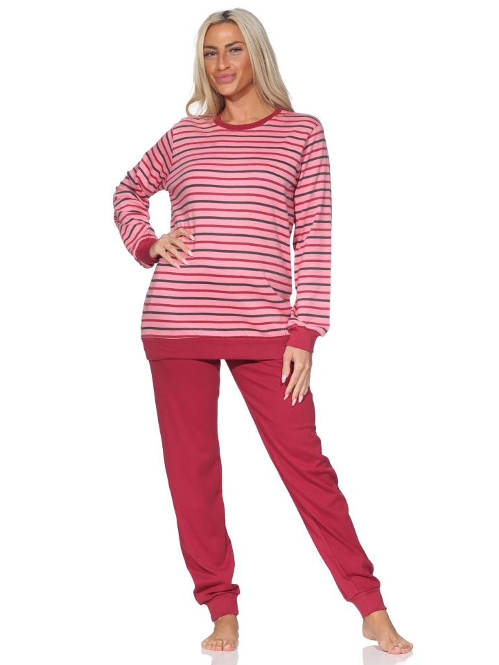 NORMANN Пижама с длинными рукавами и полосками, выполненная из трикотажа, ягодного цвета
NORMANN Пижама с длинными рукавами и полосками, выполненная из трикотажа, ягодного цвета