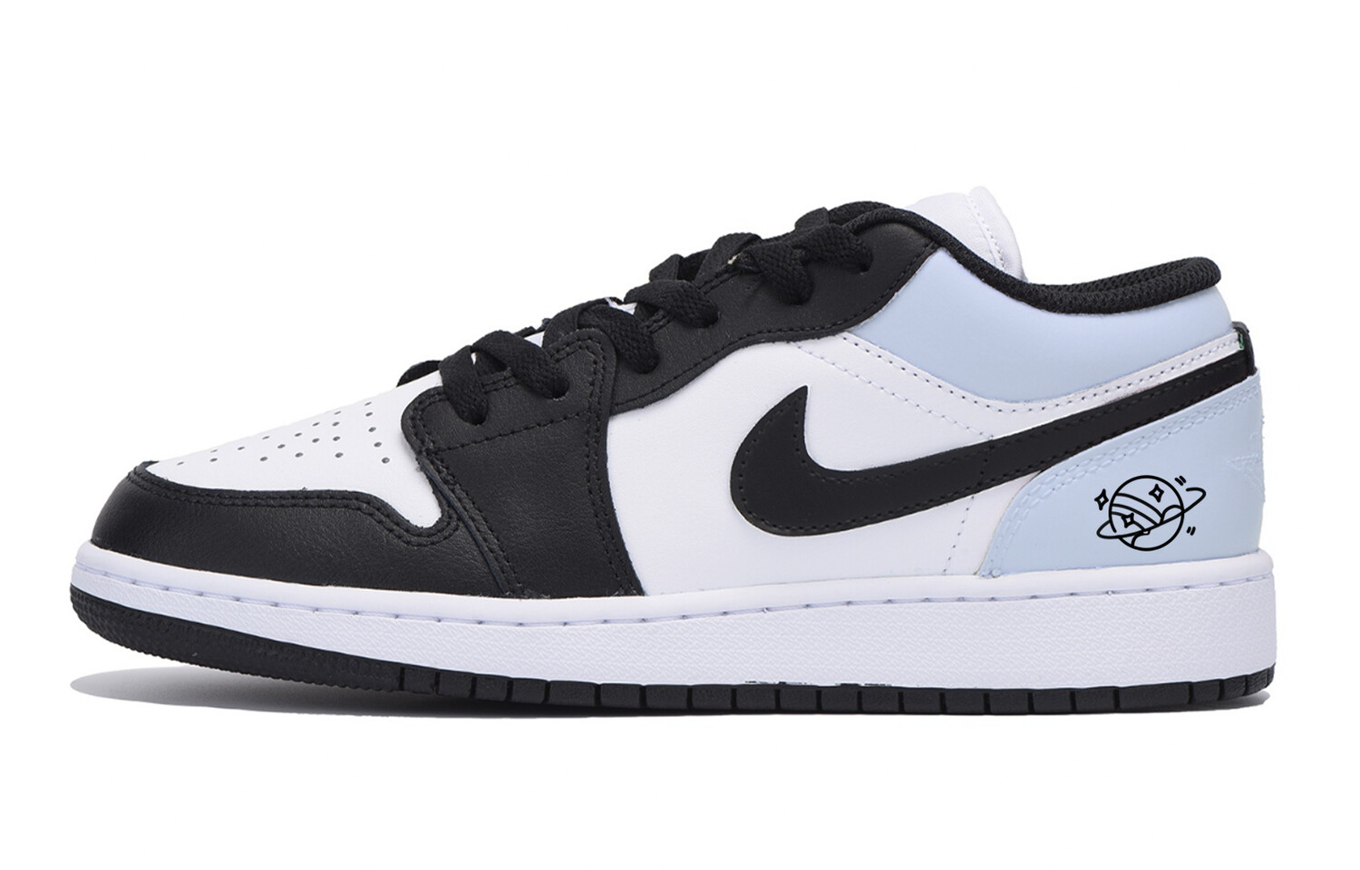 Кроссовки Air Jordan 1 Vintage Basketball Shoes Men Low-top Blue, черный
Кроссовки Air Jordan 1 Vintage Basketball Shoes Men Low-top Blue, черный